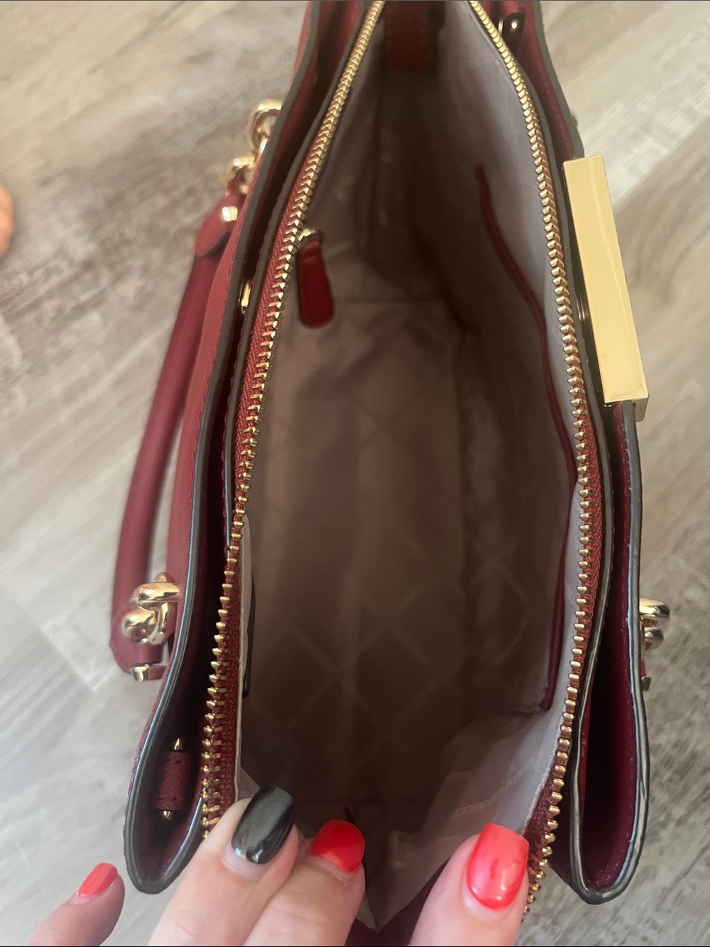 ‼️Michael Kors‼️Burgundy Saffiano Leather Satchel - Picture 6 of 6